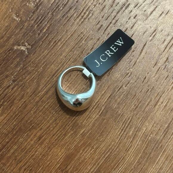 NWT J. Crew Sculptural Orb Ring Size 5 Silver - Picture 3 of 5
